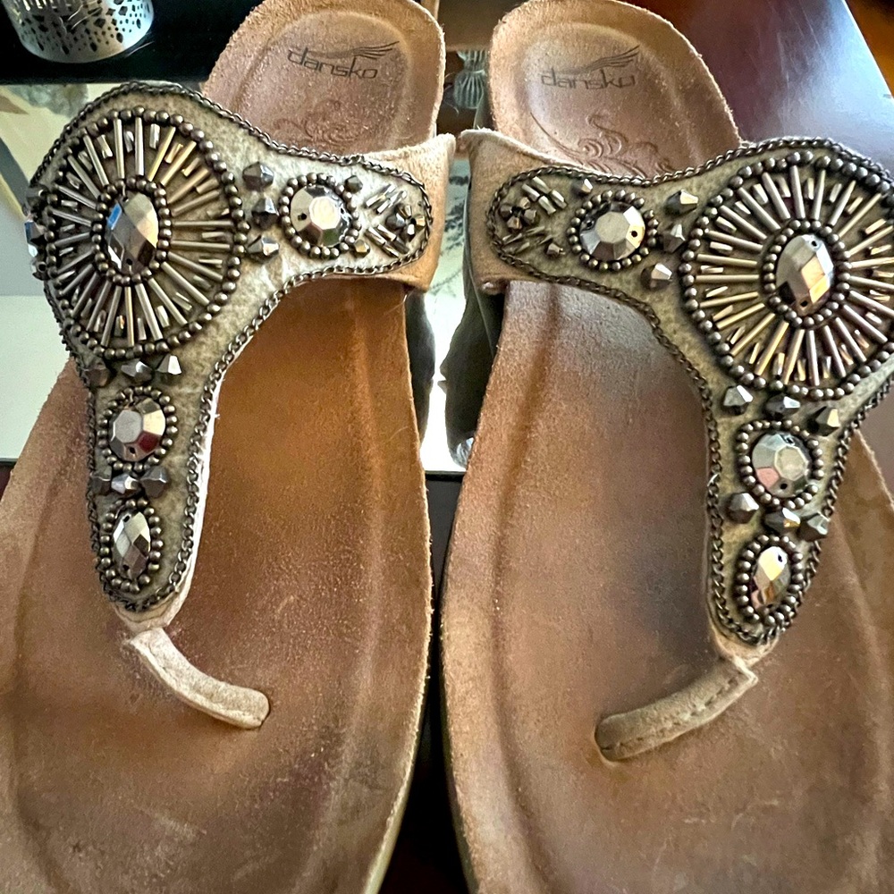 Dansko - Sz 10 Women’s beaded sandals - GUC